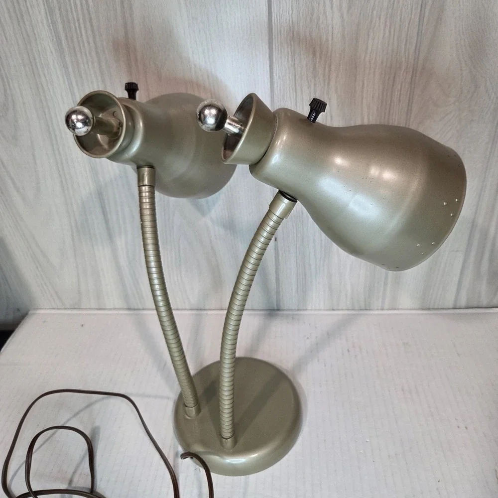 Vtg Double Gooseneck Desk Lamp Metal BULLET Shades Moderne Lamp 80s